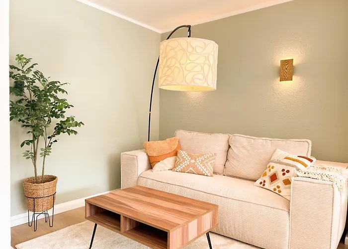 III Kingsizebetten L Balkon L Naehe Dom Und Universitaet